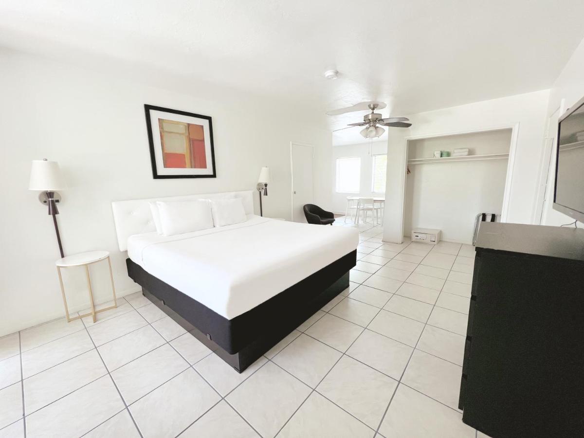 Tropi Rock Hotell Fort Lauderdale Exteriör bild