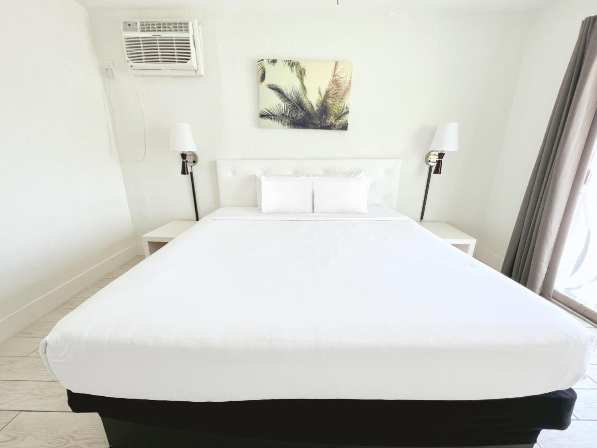 Tropi Rock Hotell Fort Lauderdale Exteriör bild